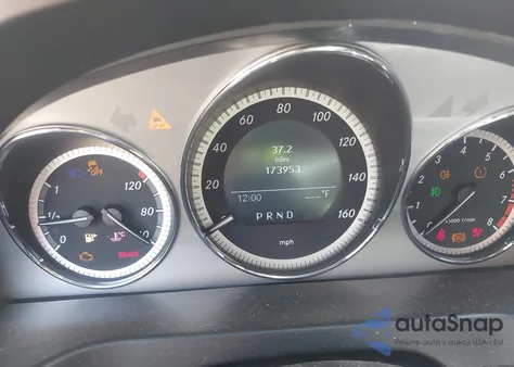 2011 Mercedes-Benz C 300 Sport 4Matic из США, поврежденный, VIN WDDGF8BB6BR163394